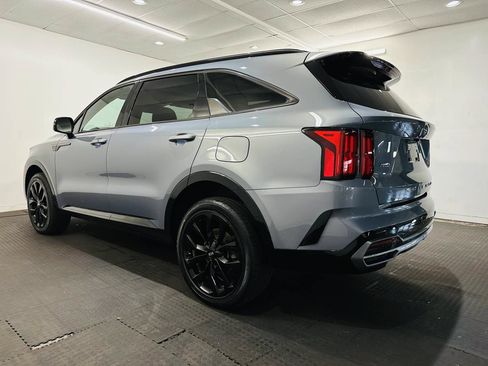 Used 2021 Kia Sorento SX AWD/4WD image 4