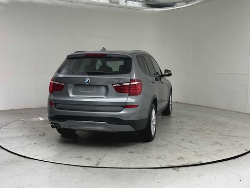 Used 2017 BMW X3 xDrive28i AWD/4WD image 2