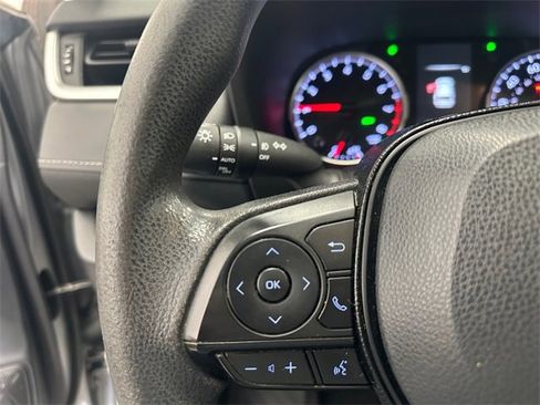 Used 2019 Toyota RAV4 XLE w/ Carpet Mat Package image 24