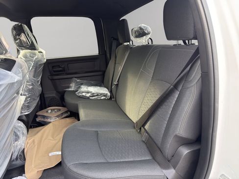 Used 2025 RAM 3500 Tradesman w/ Chrome Appearance Group image 14