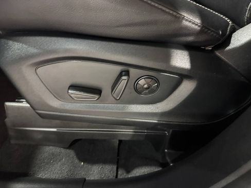 Used 2022 Ford Explorer ST w/ Equipment Group 401A AWD/4WD image 19