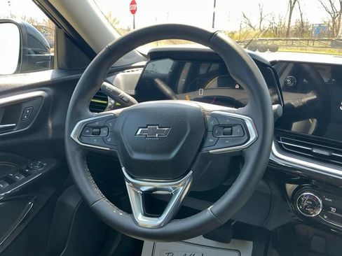 Used 2026 Chevrolet Trax ACTIV w/ Driver Confidence Package FWD image 21