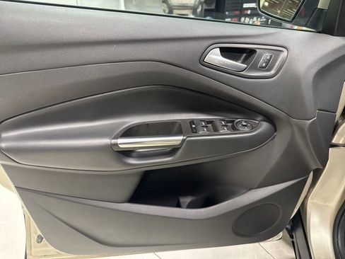 Used 2018 Ford Escape SE AWD/4WD image 14