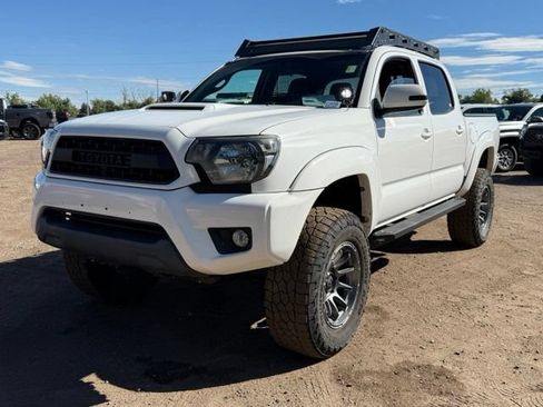 Used 2015 Toyota Tacoma 4x4 Double Cab w/ TRD Sport Package image 1