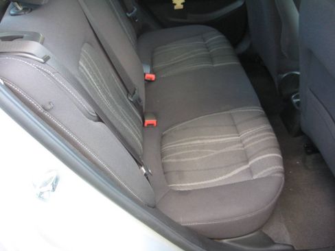 Used 2016 Chevrolet Sonic LT FWD image 15