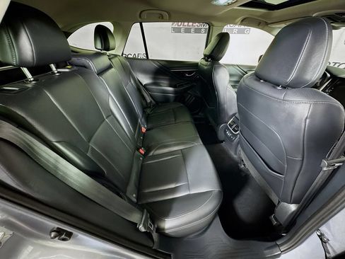 Used 2022 Subaru Outback Limited AWD/4WD image 29