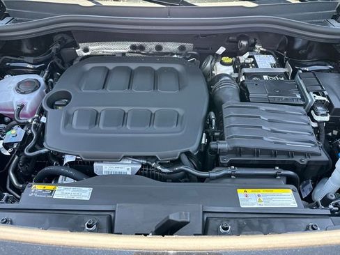 New 2025 Volkswagen Tiguan S image 14