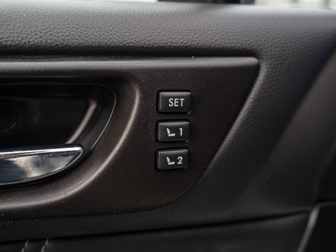 Used 2018 Subaru Outback 3.6R Limited image 19