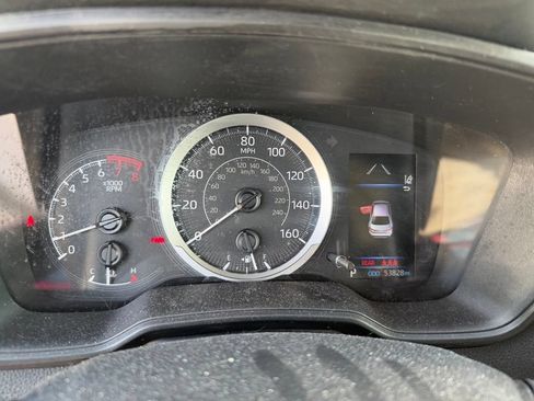 Used 2022 Toyota Corolla LE FWD image 5