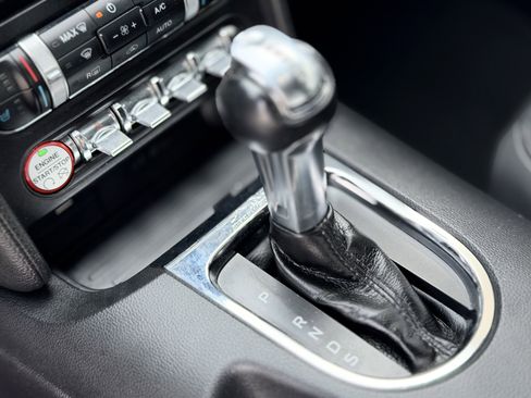 Used 2015 Ford Mustang GT Premium w/ Equipment Group 401A RWD image 40