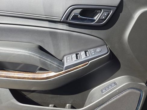 Used 2019 Chevrolet Tahoe LT w/ Luxury Package image 24
