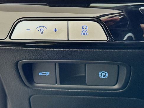 New 2026 Genesis G80 2.5T image 20