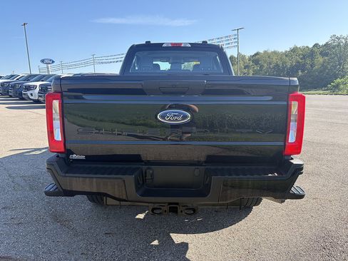 Used 2026 Ford F250 XL w/ STX Appearance Package AWD/4WD image 4