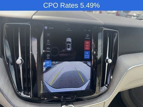 Certified 2023 Volvo XC60 B5 Plus w/ Climate Package AWD/4WD image 11