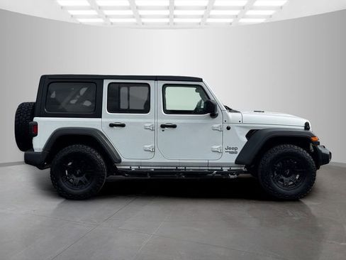Certified 2018 Jeep Wrangler Unlimited Sport S AWD/4WD image 8