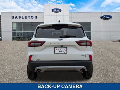 New 2025 Ford Escape SE image 39