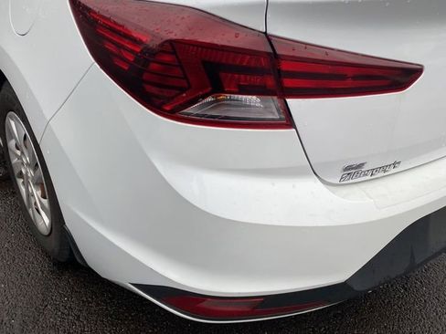 Used 2020 Hyundai Elantra SE w/ Cargo Package (C1) image 15