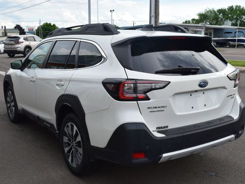 Used 2025 Subaru Outback Limited XT AWD/4WD image 6