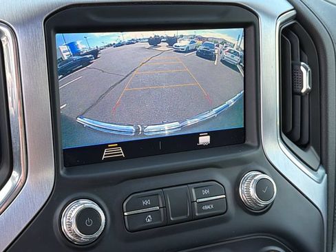 Used 2022 GMC Sierra 1500 Elevation AWD/4WD image 16