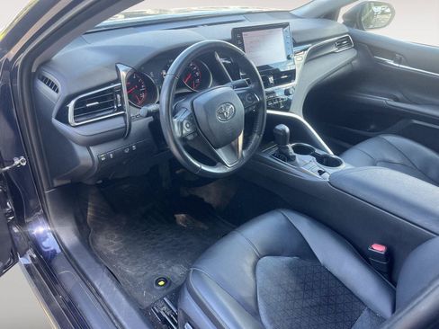 Used 2022 Toyota Camry XSE FWD image 30