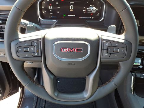 New 2026 GMC Sierra 1500 AT4 w/ Technology Package AWD/4WD image 16