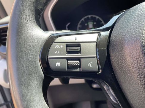 Used 2023 Honda Pilot EX-L image 12