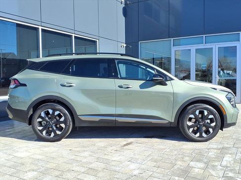 Used 2024 Kia Sportage X-Line w/ X-Line Premium Package image 2