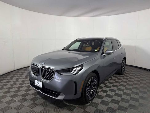 Used 2025 BMW X3 xDrive30i AWD/4WD image 7