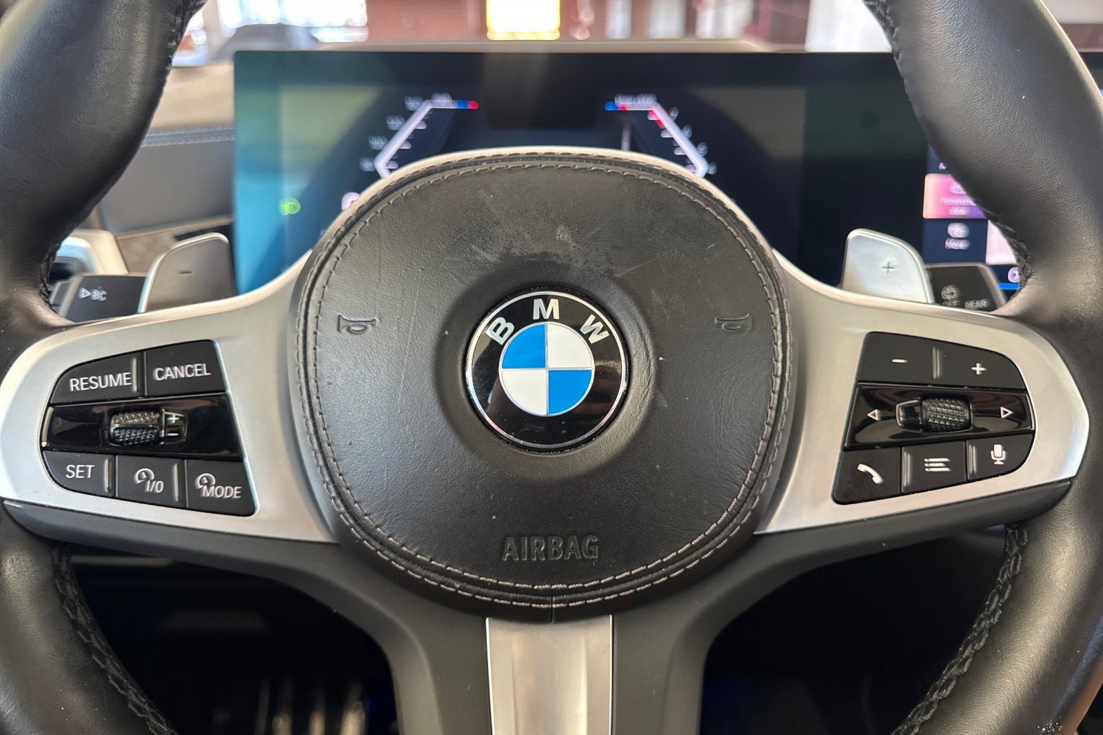 Used 2024 BMW X5 xDrive40i w/ M Sport Package AWD/4WD image 29
