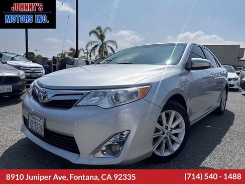 Used 2013 Toyota Camry XLE w/ Leather Pkg FWD image 1