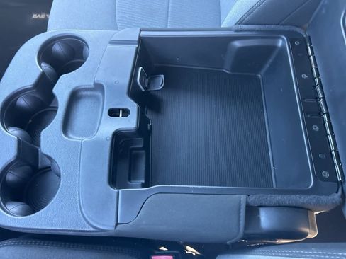 Used 2024 RAM 3500 Big Horn image 51