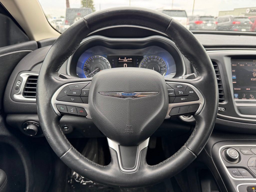 Used 2015 Chrysler 200 Limited w/ Convenience Group FWD image 30