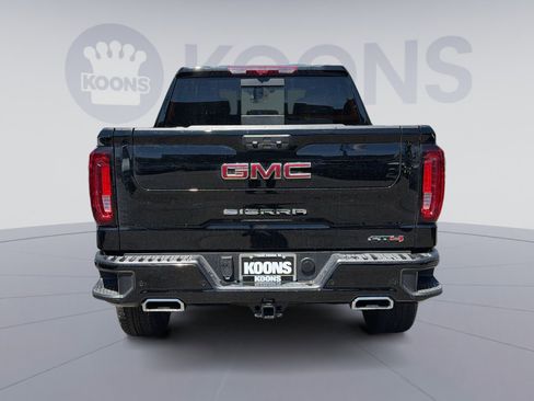 New 2026 GMC Sierra 1500 AT4 w/ AT4 Premium Package AWD/4WD image 5