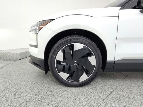 New 2026 Volvo EX30 Plus image 21