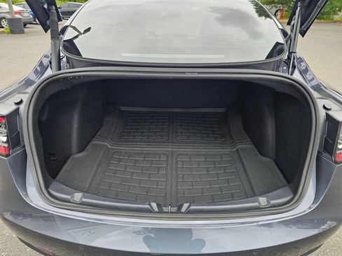 Used 2022 Tesla Model 3 Long Range AWD/4WD image 18