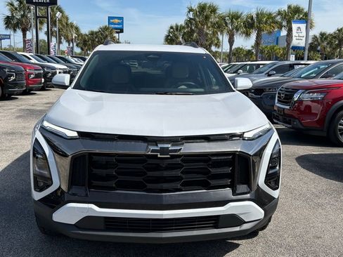 New 2026 Chevrolet Equinox ACTIV w/ Convenience Package III AWD/4WD image 3