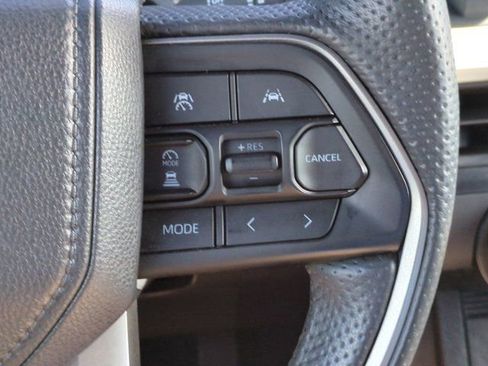 Used 2024 Toyota Tacoma TRD Off-Road AWD/4WD image 26