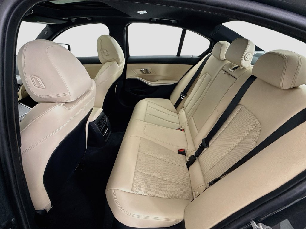 Certified 2026 BMW 330i Sedan w/ M Sport Package RWD image 20