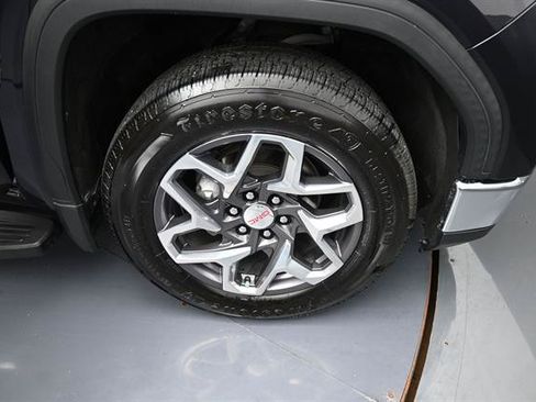 Used 2023 GMC Sierra 1500 SLT RWD image 28