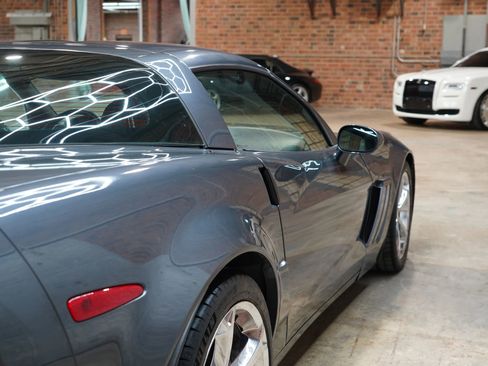 Used 2012 Chevrolet Corvette Grand Sport w/ 3LT Preferred Equipment Group image 17