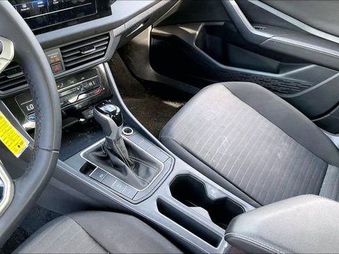 Used 2025 Volkswagen Jetta S image 13