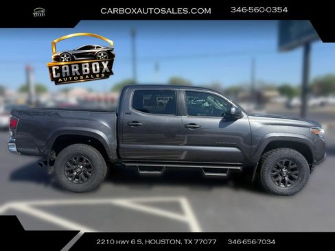 Used 2022 Toyota Tacoma SR5 image 6