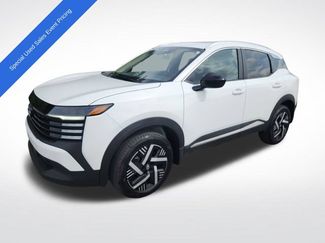 Used 2026 Nissan Kicks SV w/ SV Premium Package FWD 360° Tour