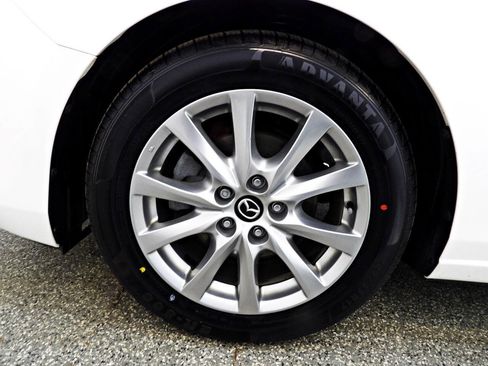 Used 2017 MAZDA MAZDA6 Sport image 18