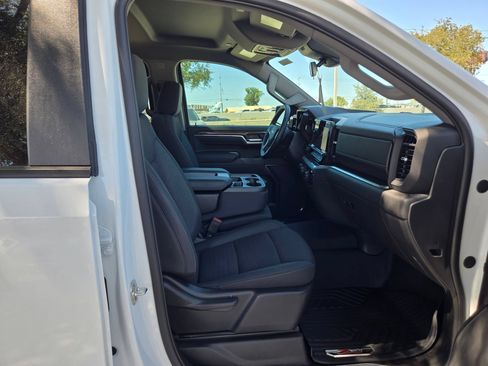Certified 2026 Chevrolet Silverado 1500 LT AWD/4WD image 23