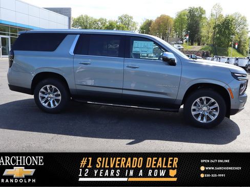New 2026 Chevrolet Suburban Premier AWD/4WD image 1
