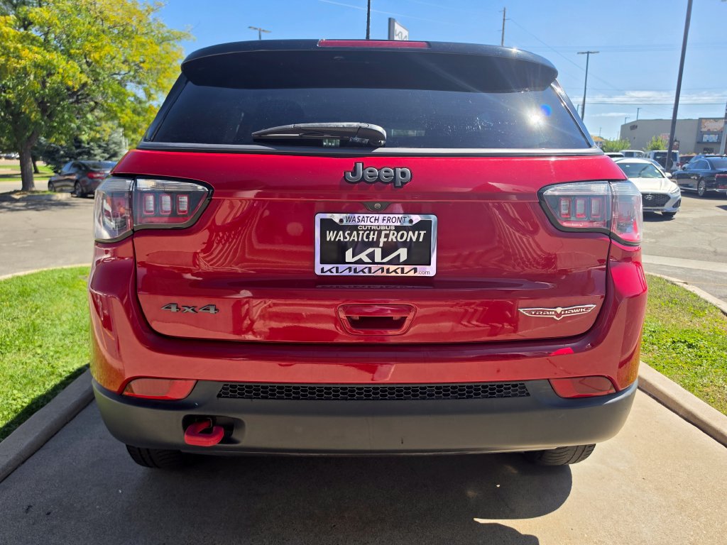 Used 2019 Jeep Compass Trailhawk w/ Leather Interior Group AWD/4WD image 6