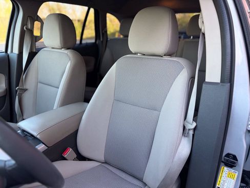 Used 2013 Ford Edge SEL FWD image 13