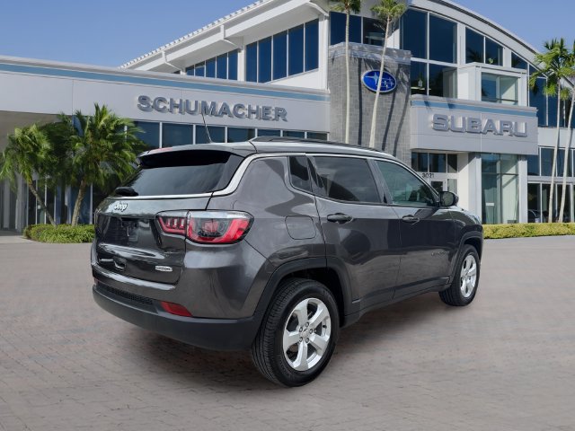 Used 2018 Jeep Compass Latitude w/ Popular Equipment Group FWD image 7
