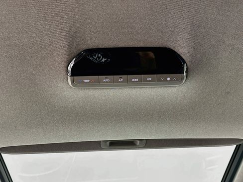 Used 2026 Kia EV9 Light RWD image 28
